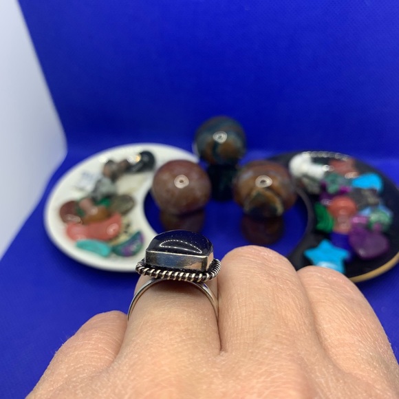 Sparkling Blue Goldstone Ring! .925 Sterling Silver Plated, Size 8.5 - Picture 7 of 15